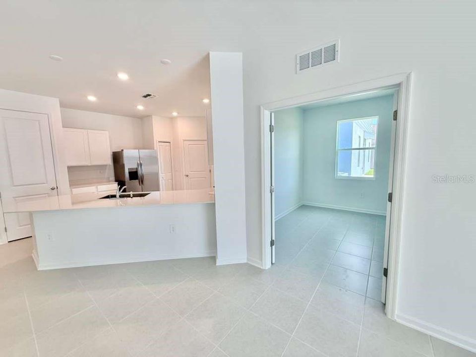 For Rent: $2,600 (3 beds, 3 baths, 2109 Square Feet)