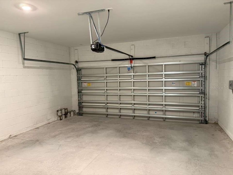 For Rent: $2,600 (3 beds, 3 baths, 2109 Square Feet)