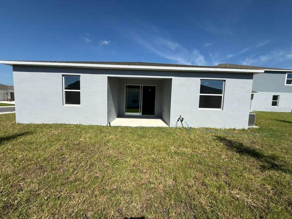 For Rent: $2,600 (3 beds, 3 baths, 2109 Square Feet)