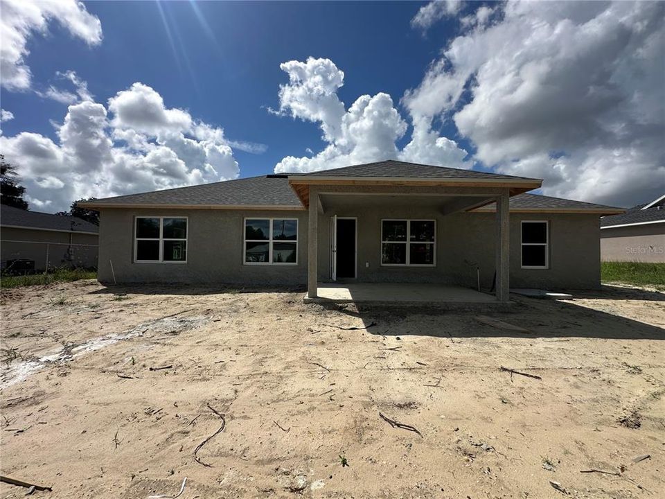 For Sale: $303,550 (4 beds, 2 baths, 1755 Square Feet)