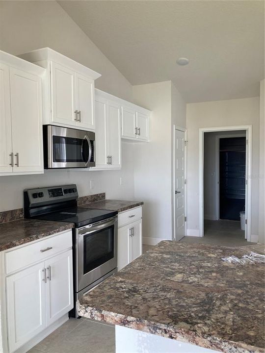 For Sale: $303,550 (4 beds, 2 baths, 1755 Square Feet)