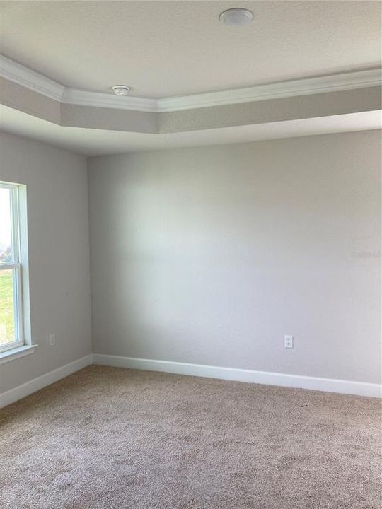 For Sale: $303,550 (4 beds, 2 baths, 1755 Square Feet)