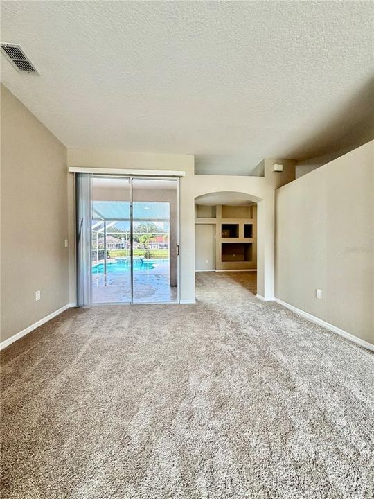 For Rent: $3,195 (3 beds, 2 baths, 1850 Square Feet)