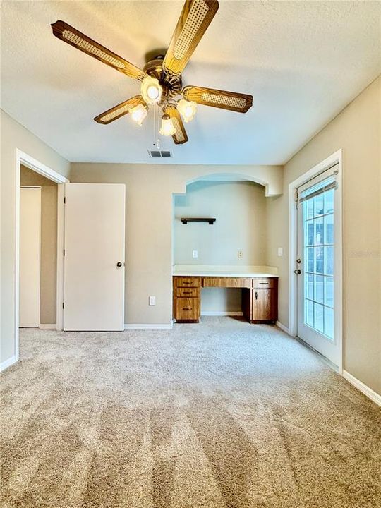 For Rent: $3,195 (3 beds, 2 baths, 1850 Square Feet)