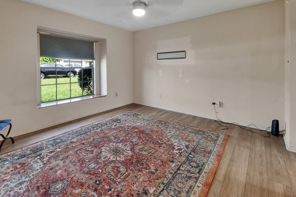 На продажу: $330,000 (3 спален, 2 ванн, 1452 Квадратных фут)