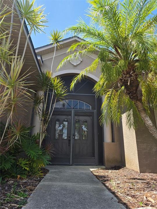For Sale: $475,000 (3 beds, 3 baths, 2136 Square Feet)
