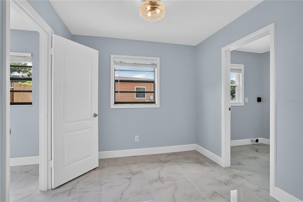 For Sale: $355,000 (4 beds, 2 baths, 1268 Square Feet)
