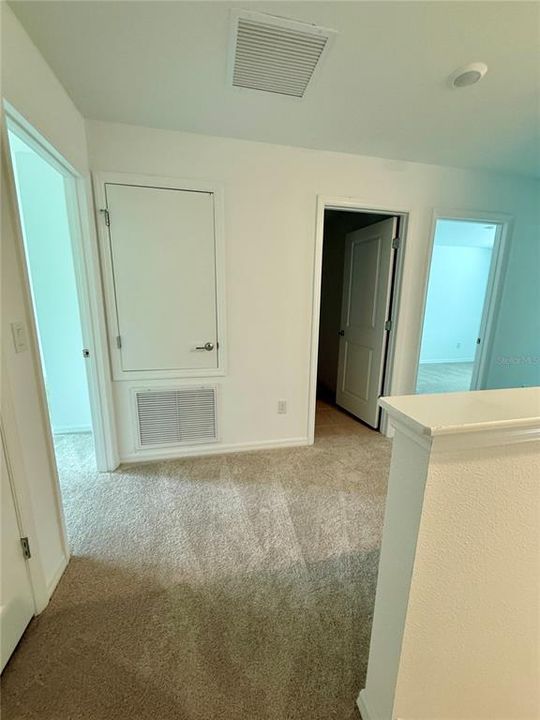For Rent: $2,300 (3 beds, 2 baths, 1417 Square Feet)