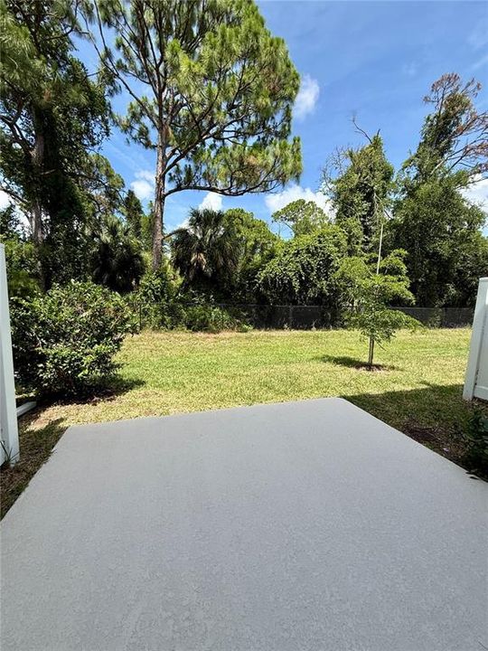 For Rent: $2,300 (3 beds, 2 baths, 1417 Square Feet)