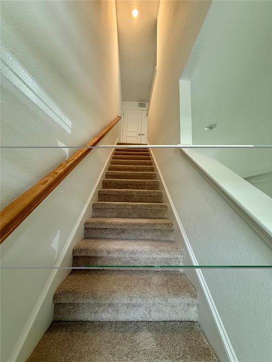 For Rent: $2,300 (3 beds, 2 baths, 1417 Square Feet)
