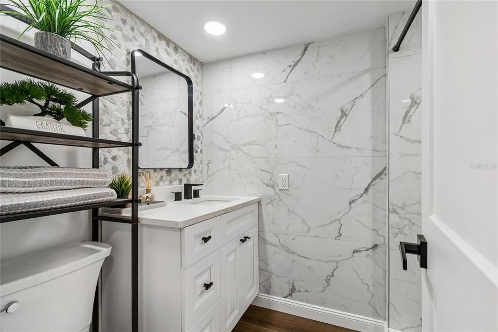 For Sale: $499,900 (2 beds, 2 baths, 1335 Square Feet)