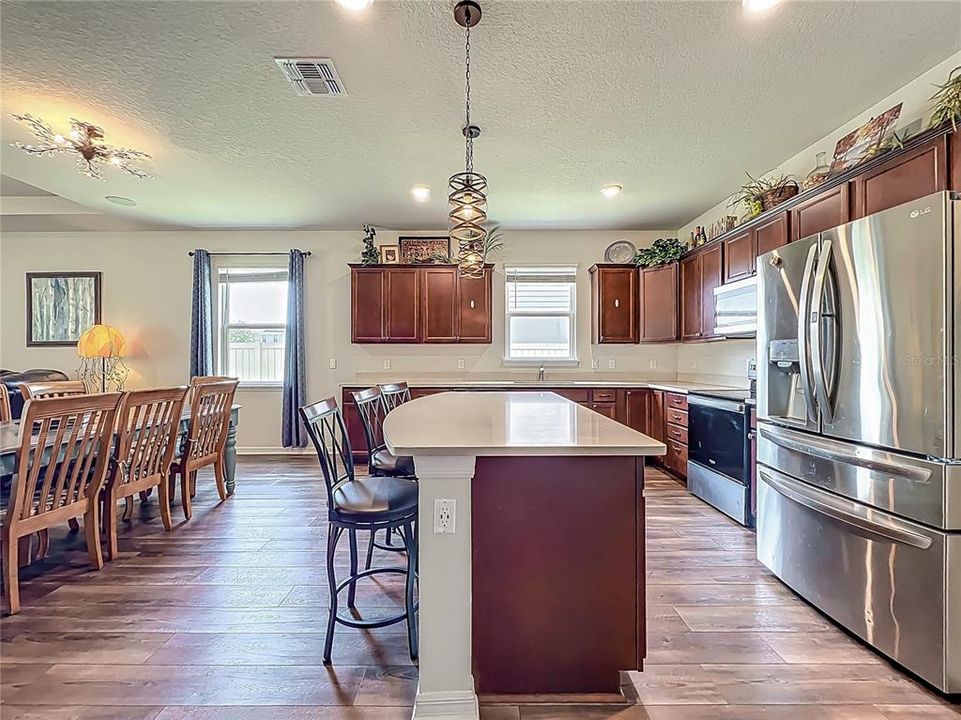 For Sale: $485,000 (3 beds, 2 baths, 2184 Square Feet)