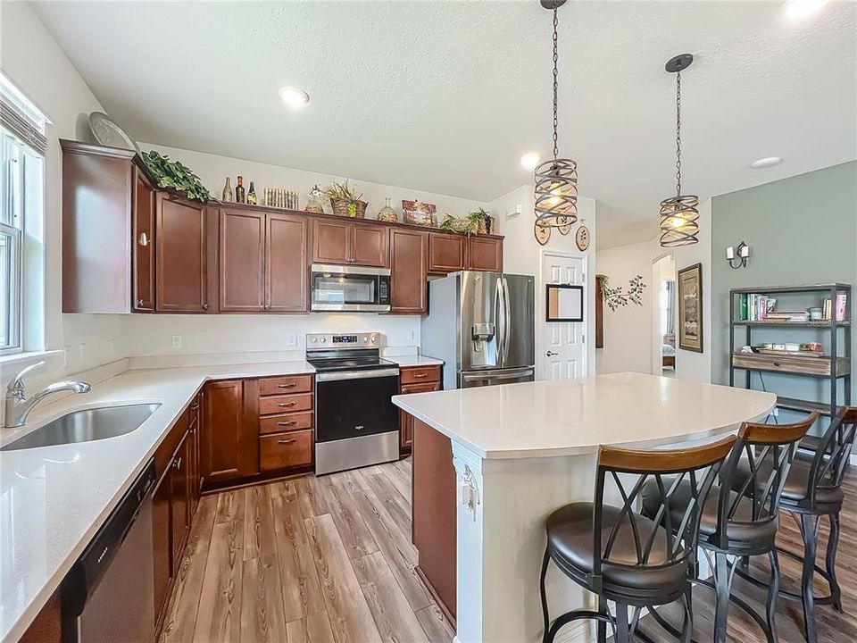 For Sale: $485,000 (3 beds, 2 baths, 2184 Square Feet)