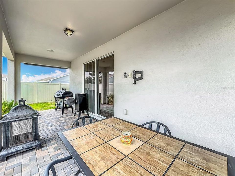 For Sale: $485,000 (3 beds, 2 baths, 2184 Square Feet)
