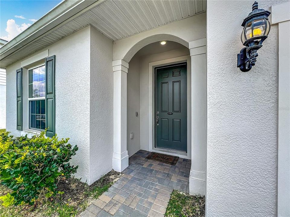 For Sale: $485,000 (3 beds, 2 baths, 2184 Square Feet)