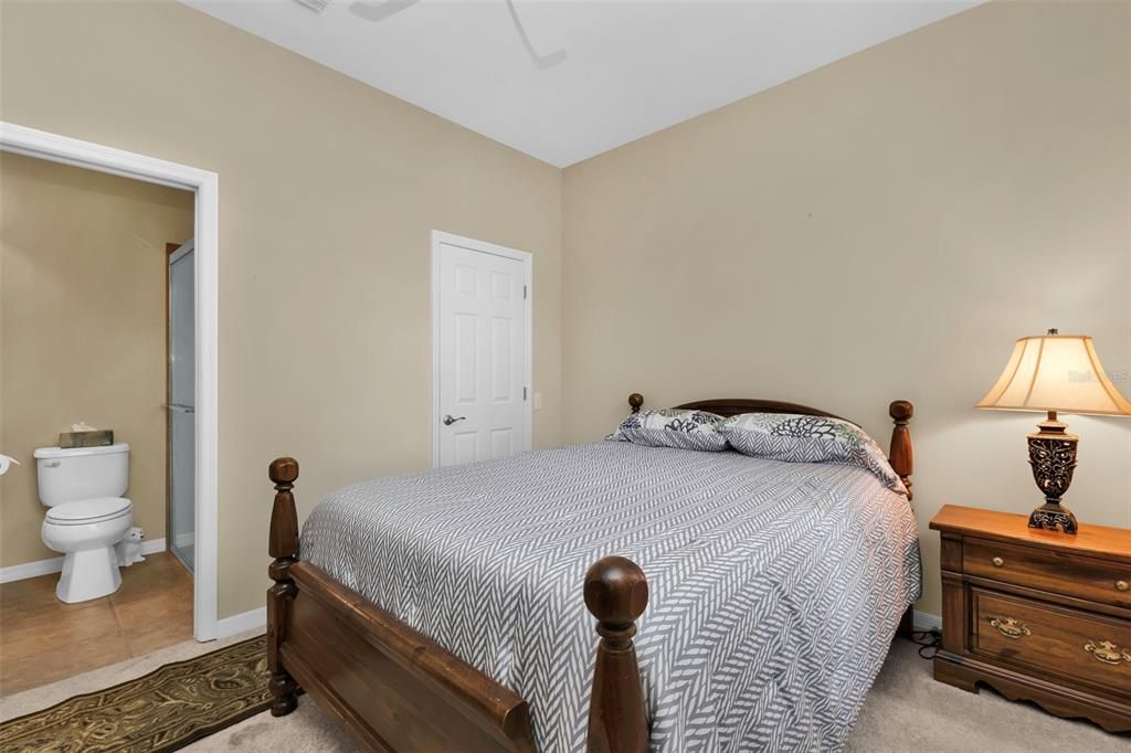For Sale: $329,000 (2 beds, 2 baths, 1542 Square Feet)