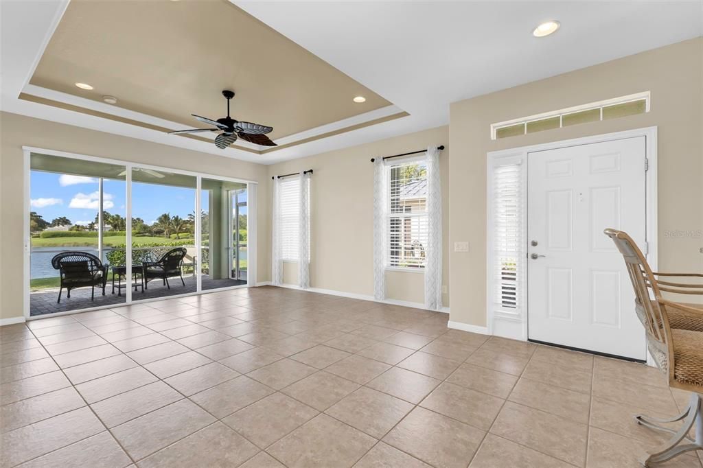 For Sale: $329,000 (2 beds, 2 baths, 1542 Square Feet)