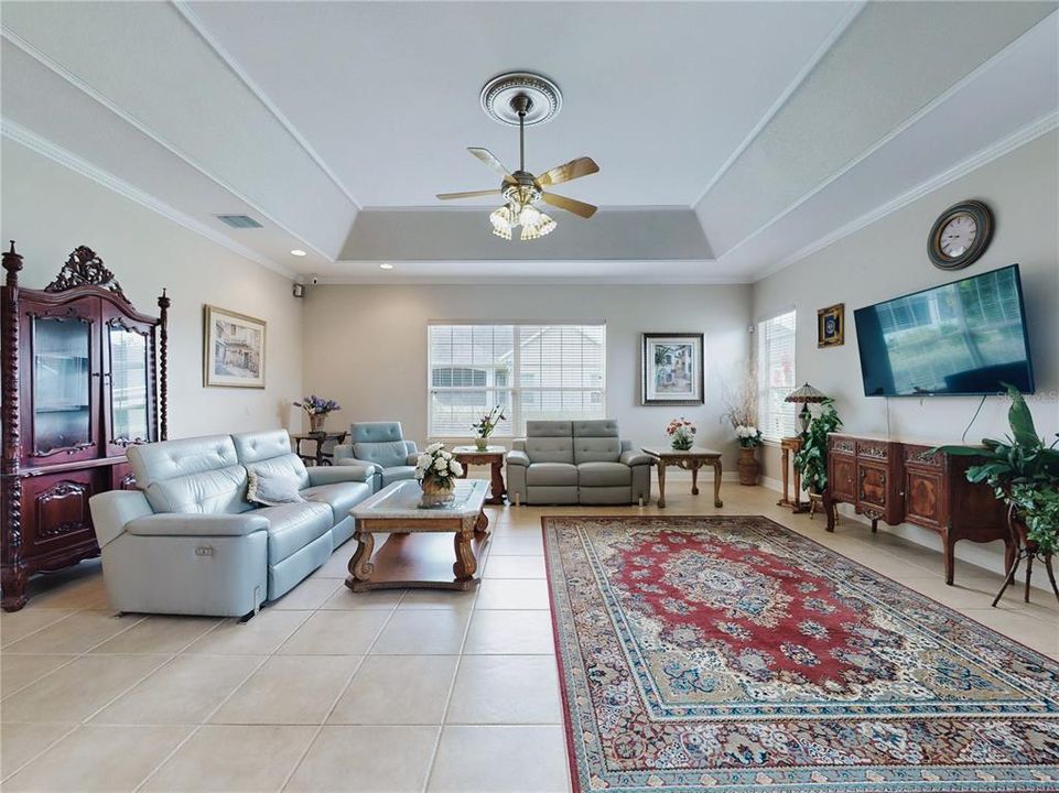 For Sale: $1,650,000 (4 beds, 3 baths, 3682 Square Feet)