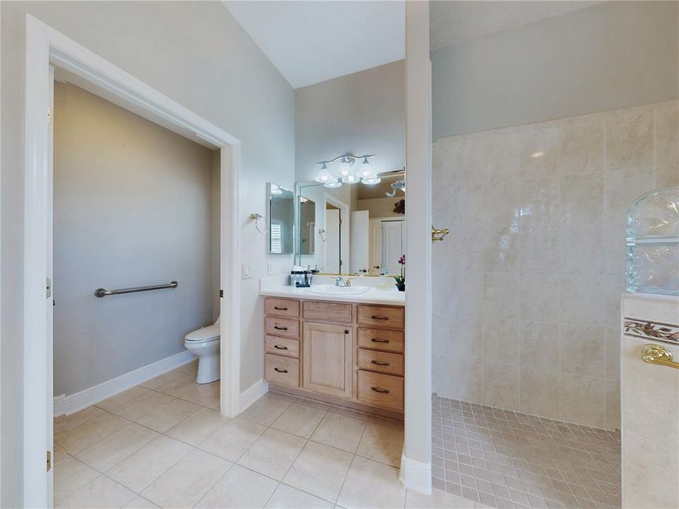 For Sale: $1,650,000 (4 beds, 3 baths, 3682 Square Feet)