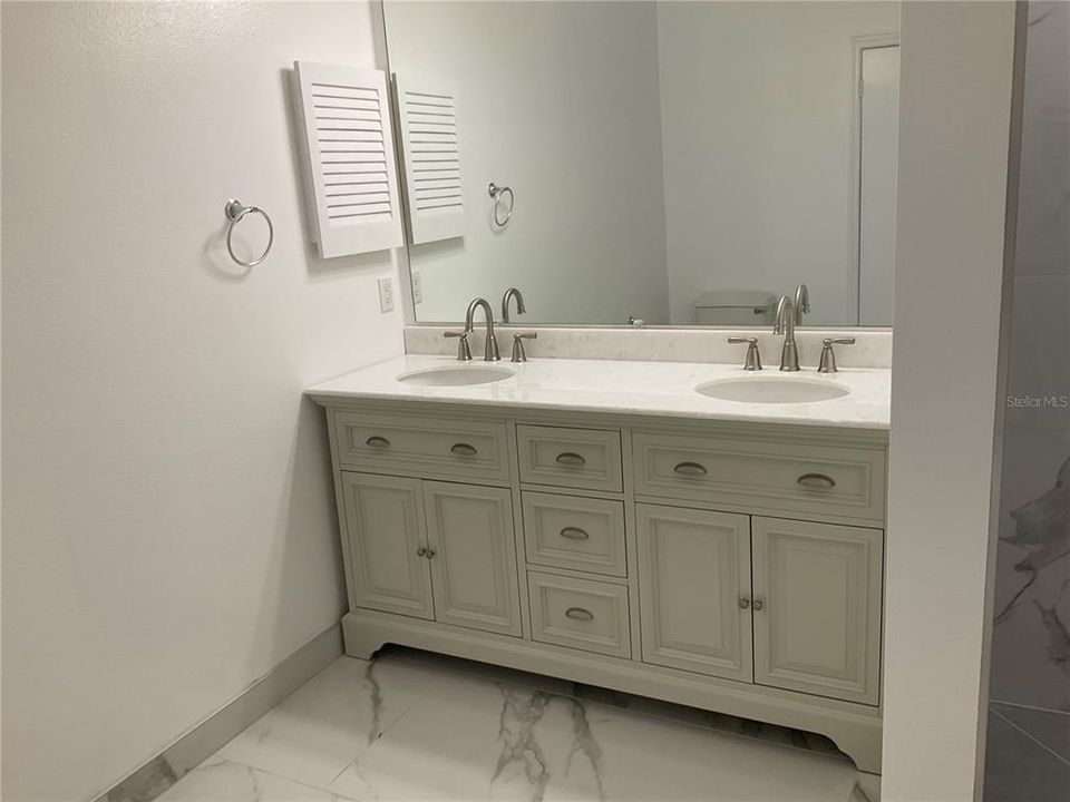 For Sale: $415,000 (3 beds, 2 baths, 1793 Square Feet)