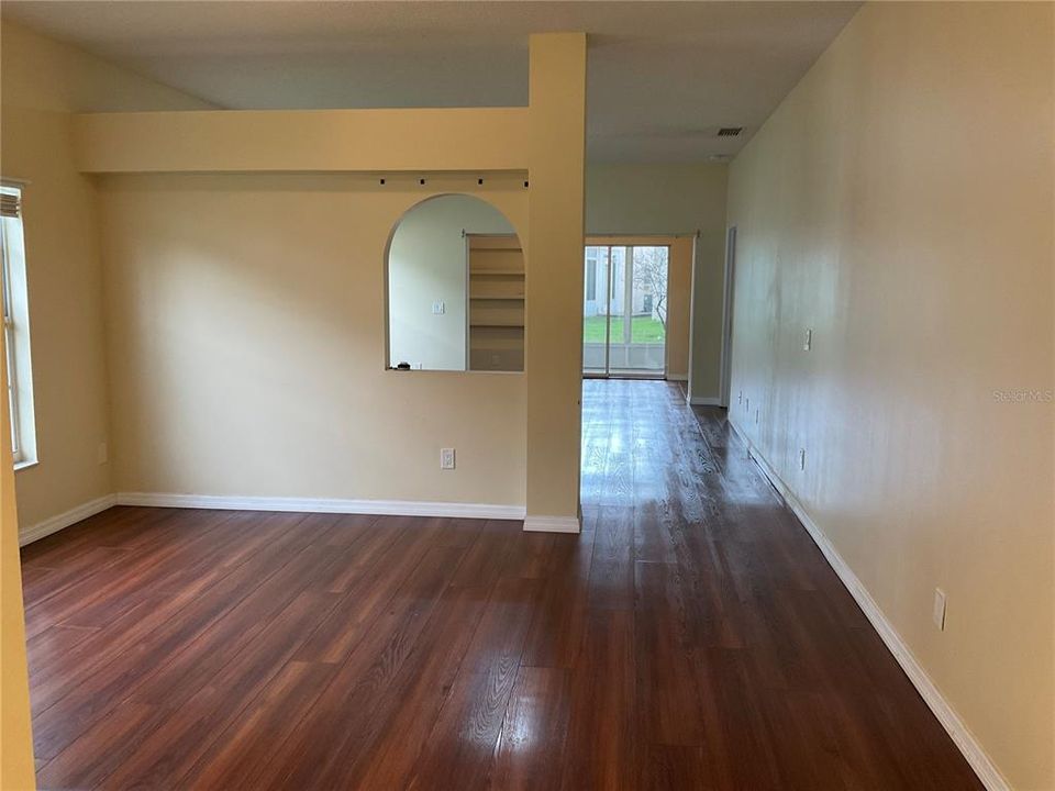 For Sale: $415,000 (3 beds, 2 baths, 1793 Square Feet)