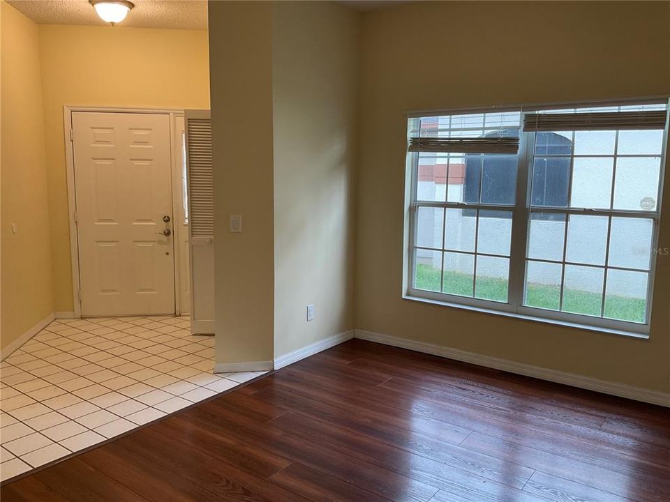 For Sale: $415,000 (3 beds, 2 baths, 1793 Square Feet)