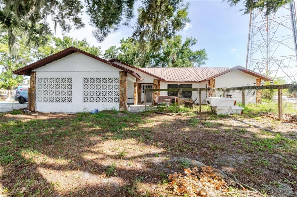 En Venta: $799,000 (4 camas, 1 baños, 2430 Pies cuadrados)