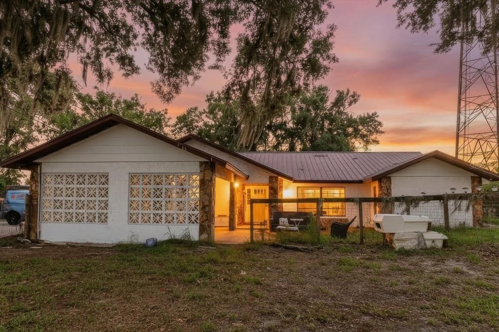 En Venta: $799,000 (4 camas, 1 baños, 2430 Pies cuadrados)