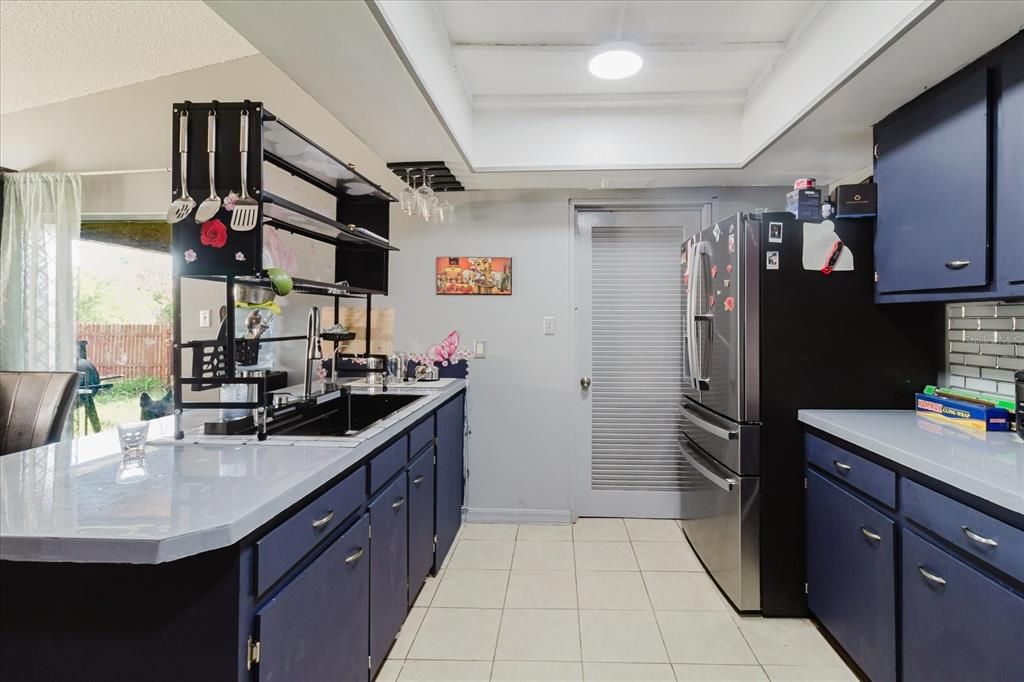En Venta: $799,000 (4 camas, 1 baños, 2430 Pies cuadrados)