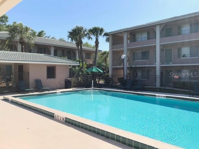 For Sale: $117,500 (2 beds, 2 baths, 992 Square Feet)