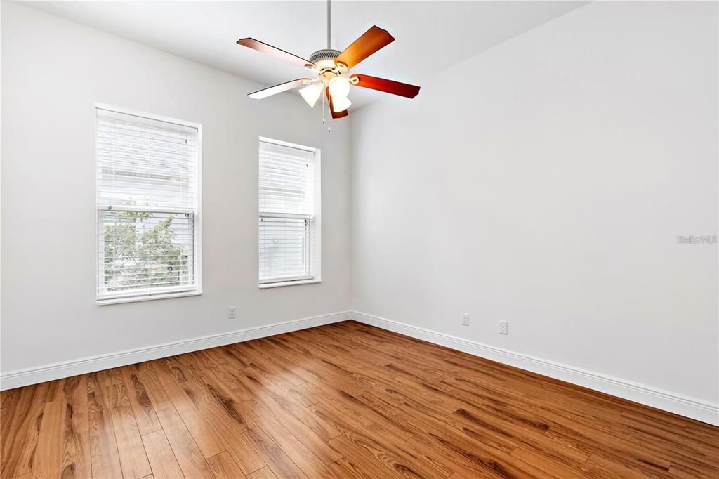 For Sale: $559,900 (3 beds, 2 baths, 1520 Square Feet)