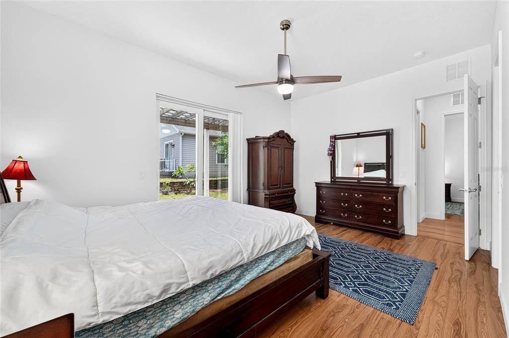 For Sale: $559,900 (3 beds, 2 baths, 1520 Square Feet)