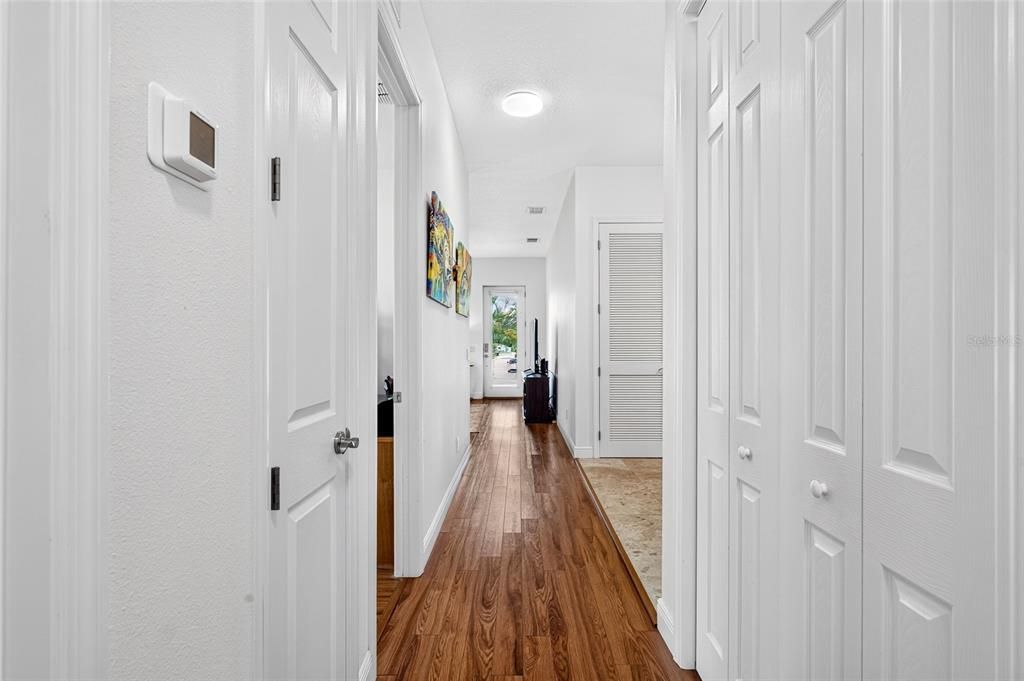 For Sale: $559,900 (3 beds, 2 baths, 1520 Square Feet)