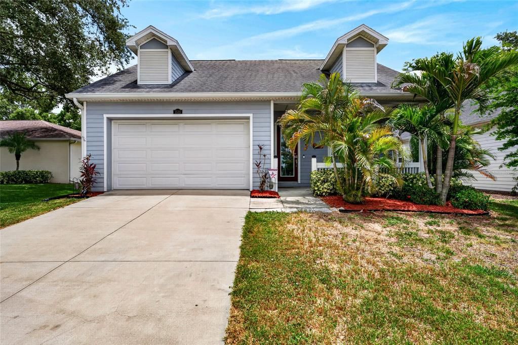 For Sale: $559,900 (3 beds, 2 baths, 1520 Square Feet)