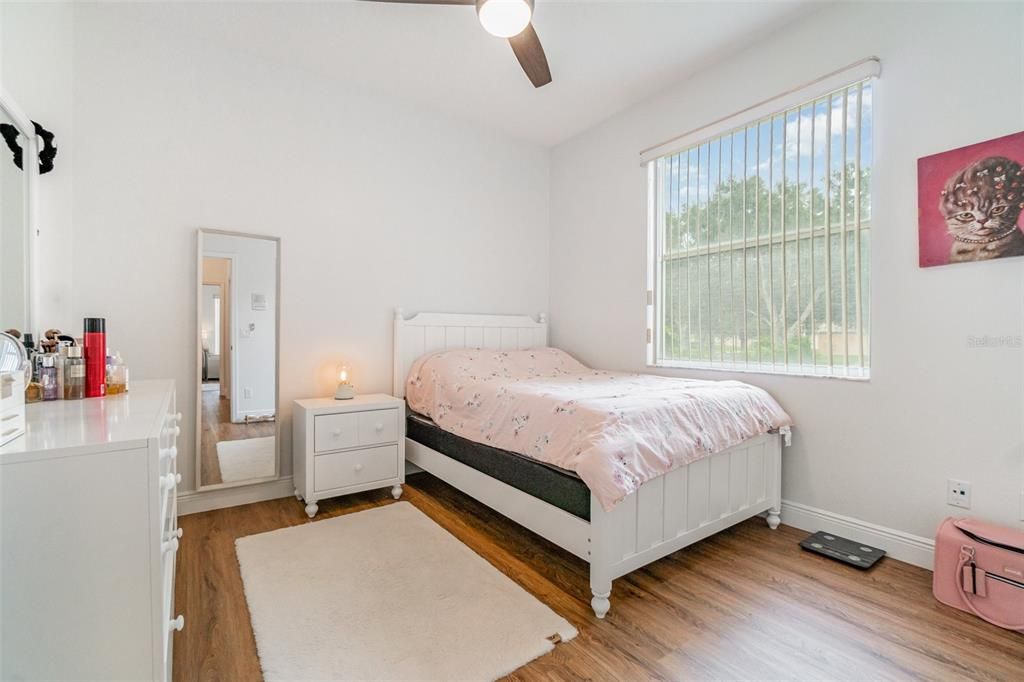En Venta: $745,000 (4 camas, 3 baños, 2364 Pies cuadrados)