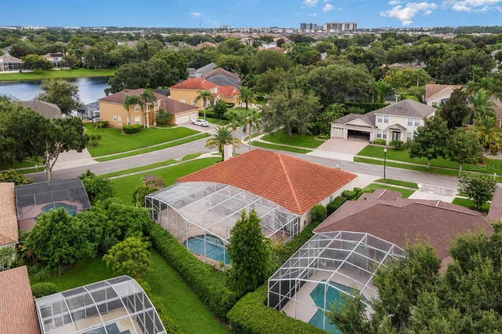 En Venta: $745,000 (4 camas, 3 baños, 2364 Pies cuadrados)
