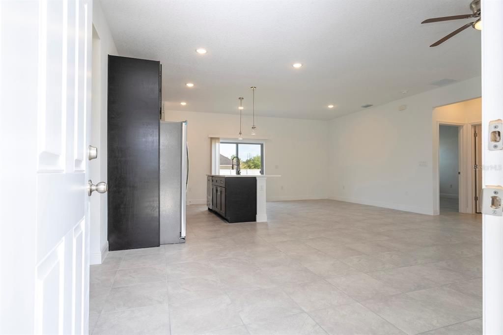 For Sale: $269,899 (3 beds, 2 baths, 1514 Square Feet)