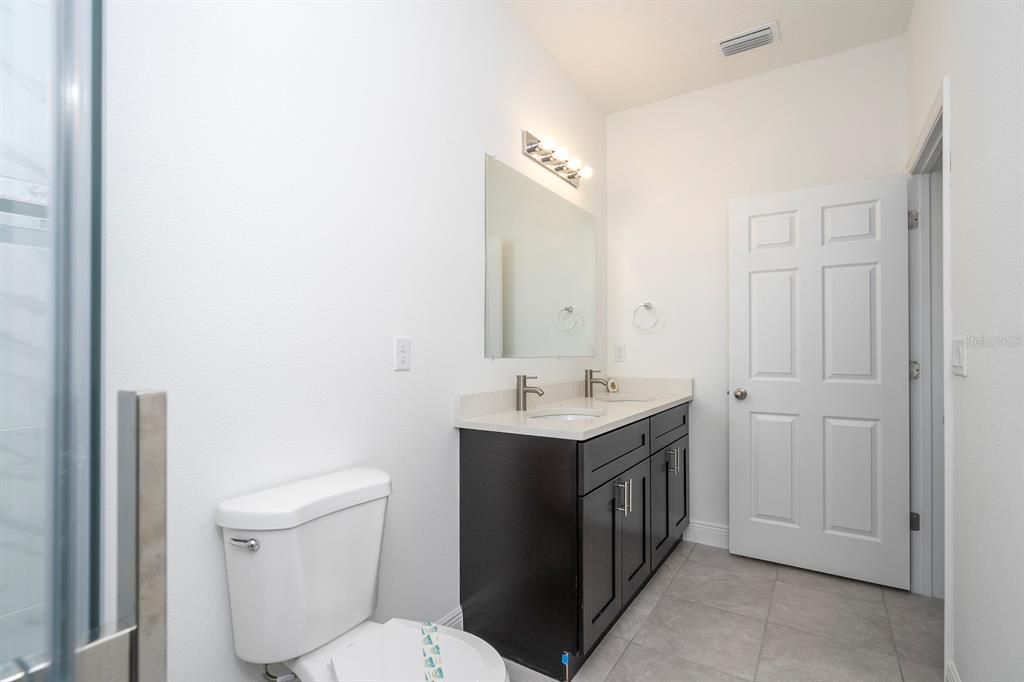 For Sale: $269,899 (3 beds, 2 baths, 1514 Square Feet)