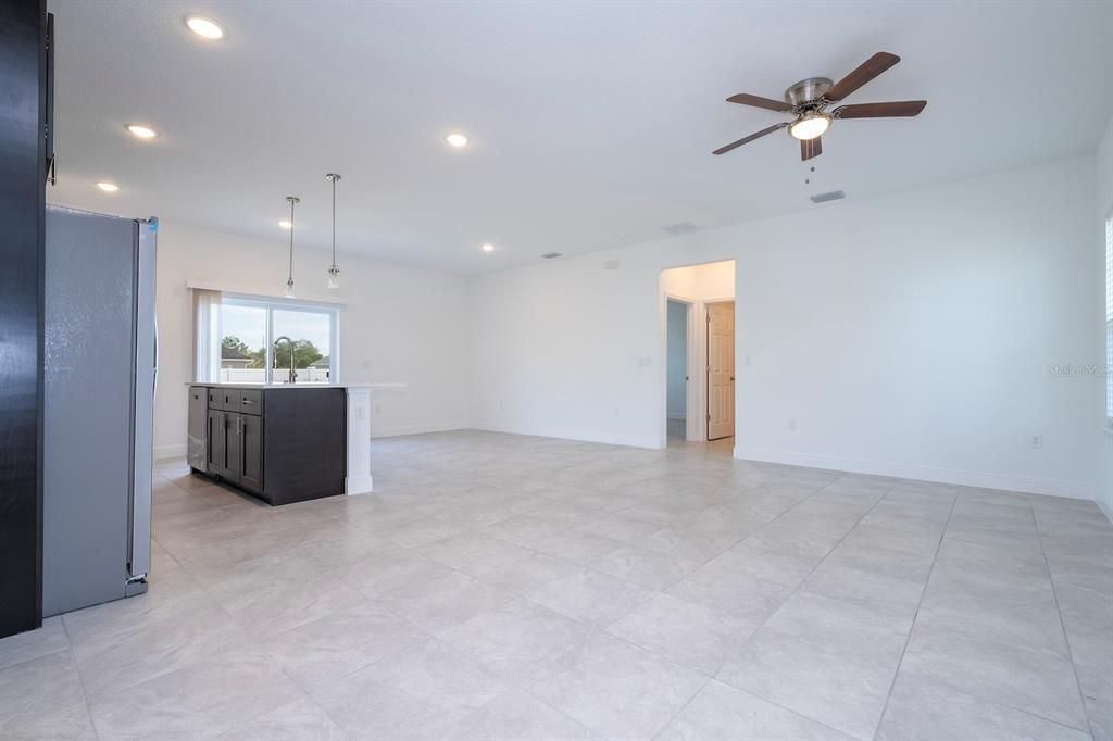 For Sale: $269,899 (3 beds, 2 baths, 1514 Square Feet)