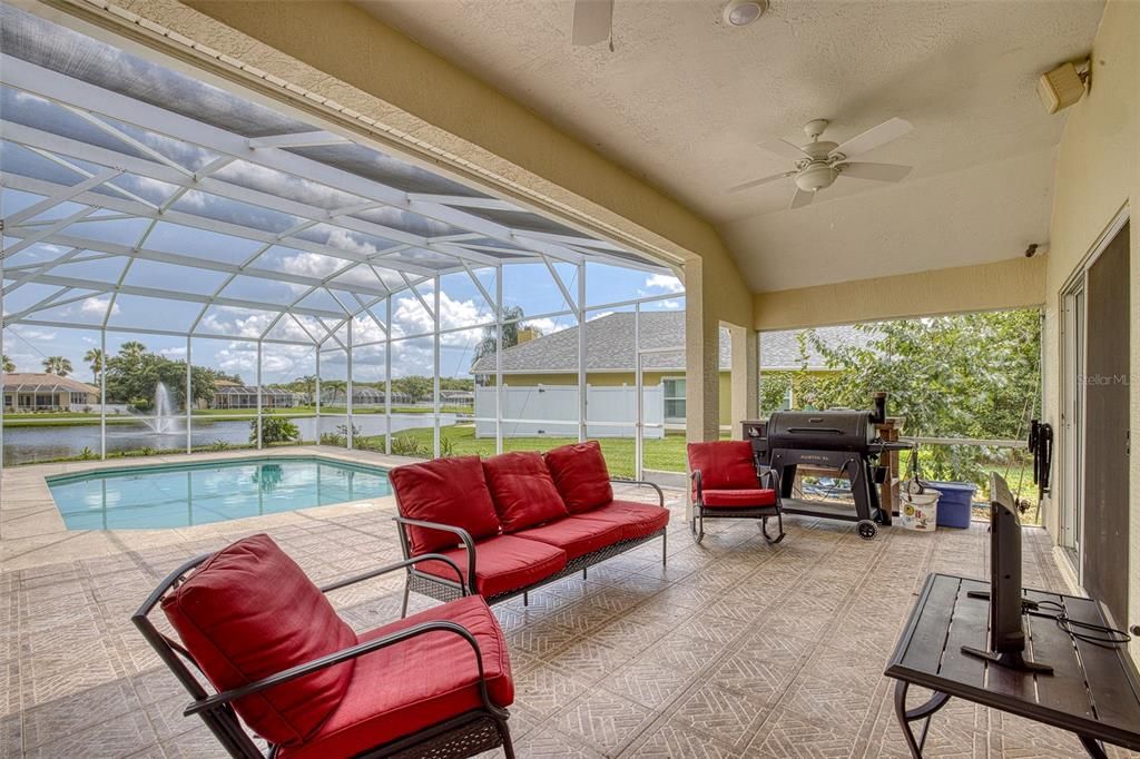 For Sale: $490,000 (4 beds, 2 baths, 2447 Square Feet)