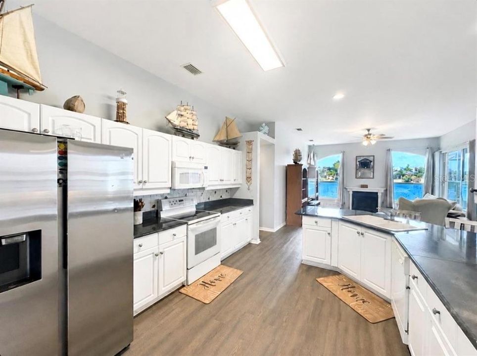For Sale: $490,000 (4 beds, 2 baths, 2447 Square Feet)