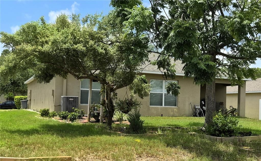 En Venta: $275,000 (3 camas, 2 baños, 1360 Pies cuadrados)