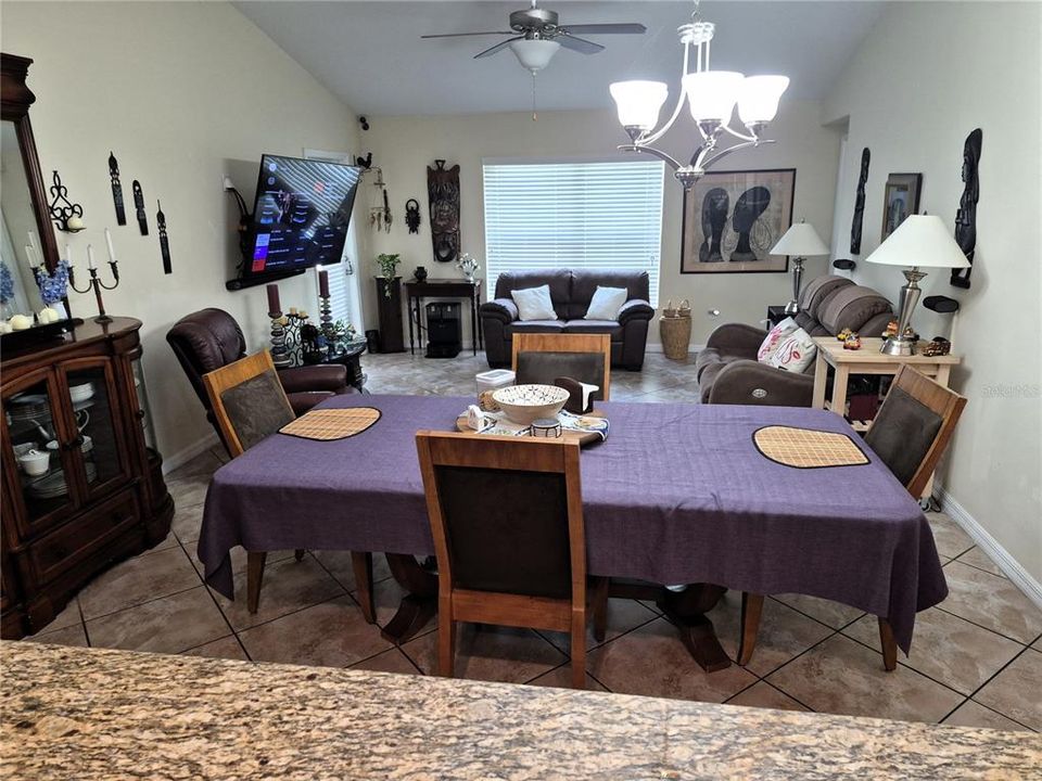 For Sale: $300,000 (3 beds, 2 baths, 1360 Square Feet)