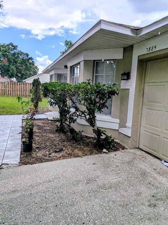 For Sale: $343,000 (3 beds, 2 baths, 1536 Square Feet)