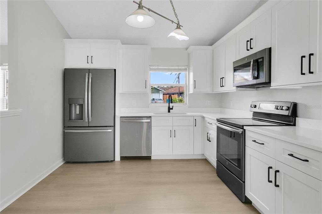 For Sale: $350,000 (3 beds, 2 baths, 1234 Square Feet)