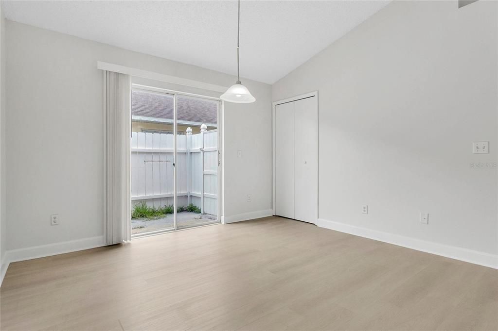 For Sale: $350,000 (3 beds, 2 baths, 1234 Square Feet)