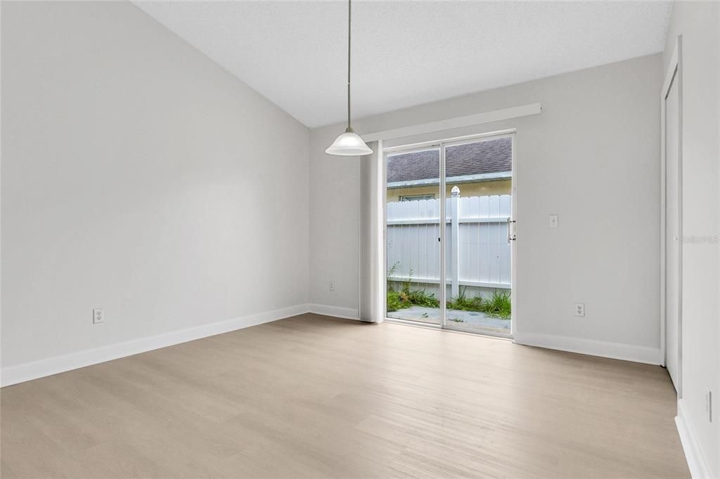 For Sale: $350,000 (3 beds, 2 baths, 1234 Square Feet)