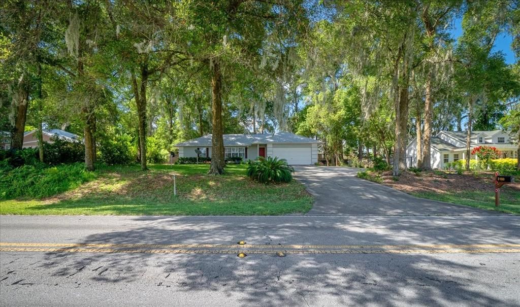 For Sale: $244,900 (3 beds, 2 baths, 1352 Square Feet)