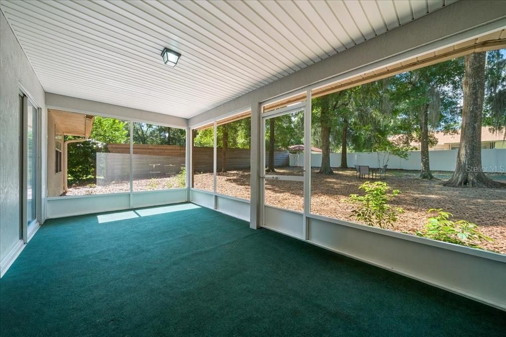 For Sale: $244,900 (3 beds, 2 baths, 1352 Square Feet)