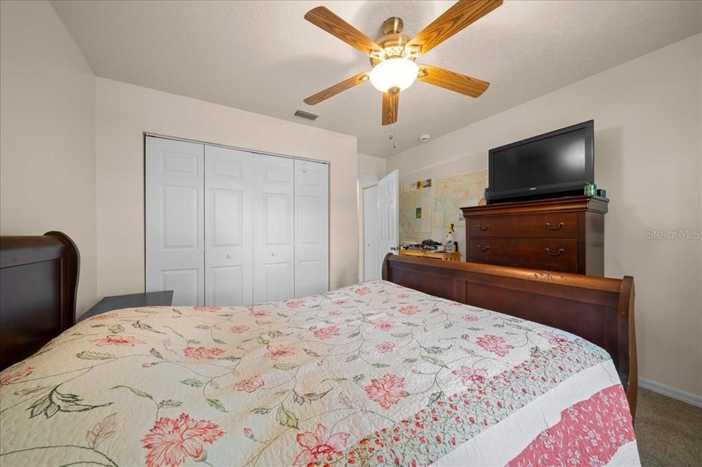 For Sale: $244,900 (3 beds, 2 baths, 1352 Square Feet)